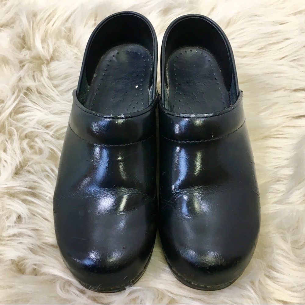 Dansko Black Clogs. 38